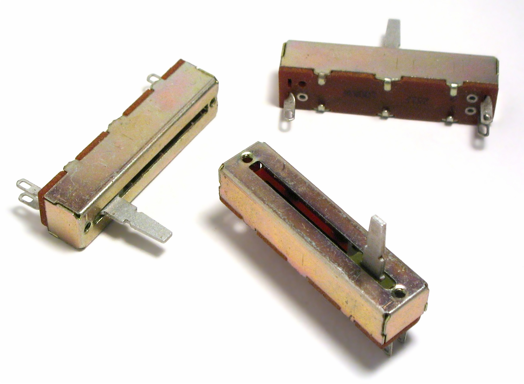 Linear potentiometer